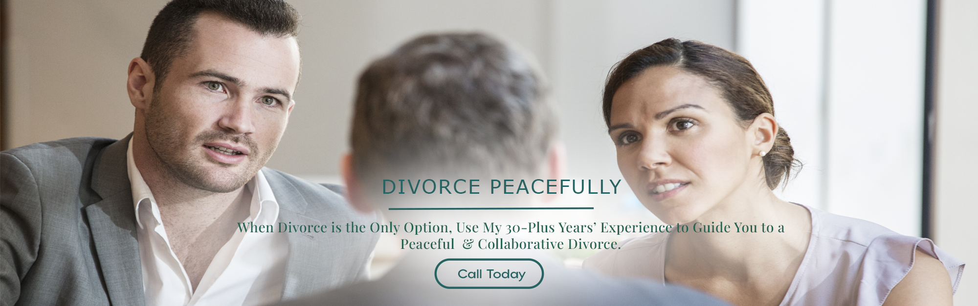 A mediation divorce lawyer discusses a mediation process with a divorcing couple.